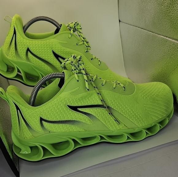 Dream Horse Steel Toe Safety Work Shoes, Men's Size 10US - Picture 2 of 6